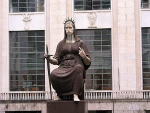 La statua della Giustizia