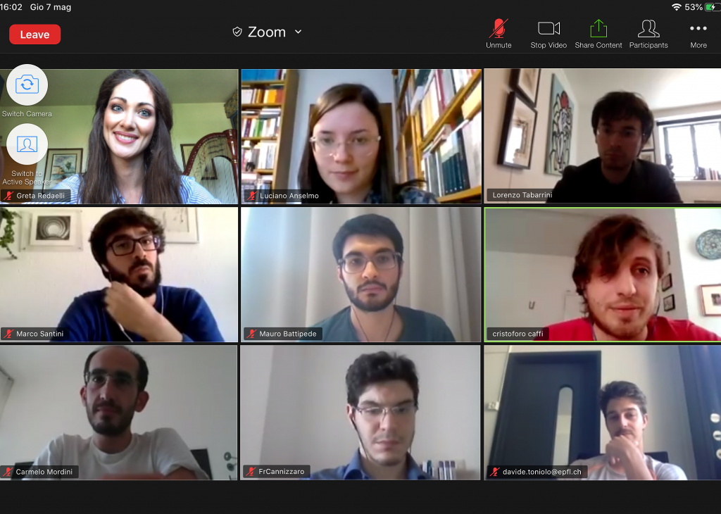 L'incontro con gli ex Normalisti e la prof.ssa Redaelli (in altro a sin.) 